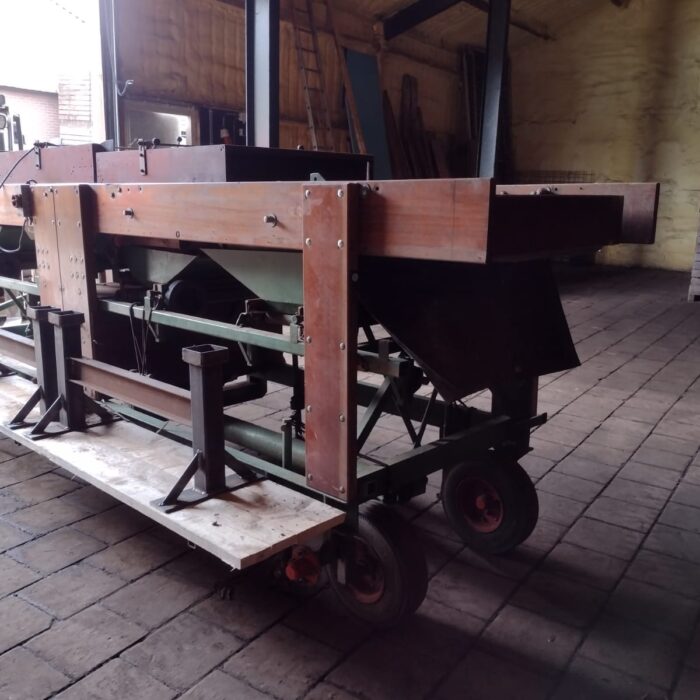 Sortownik do ziemniaków i cebuli - widok z boku