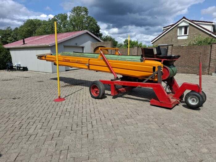 Usypywacz pryzm Miedema 10,5 m