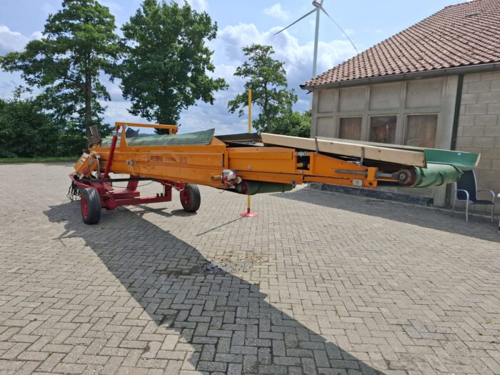 Usypywacz pryzm Miedema 10,5 m - obrazek 6